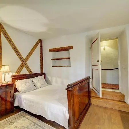 Apartamento Cozy Old Town Historic House